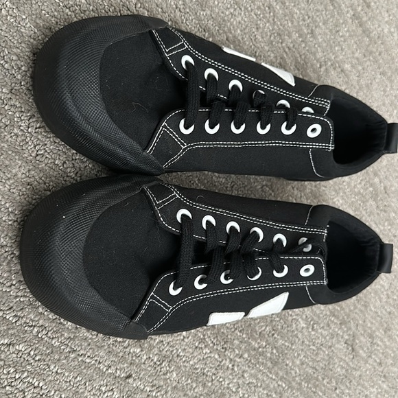 Macbeth Mens Elliot US 8. black / white - Worn once. (no box) - Picture 5 of 7